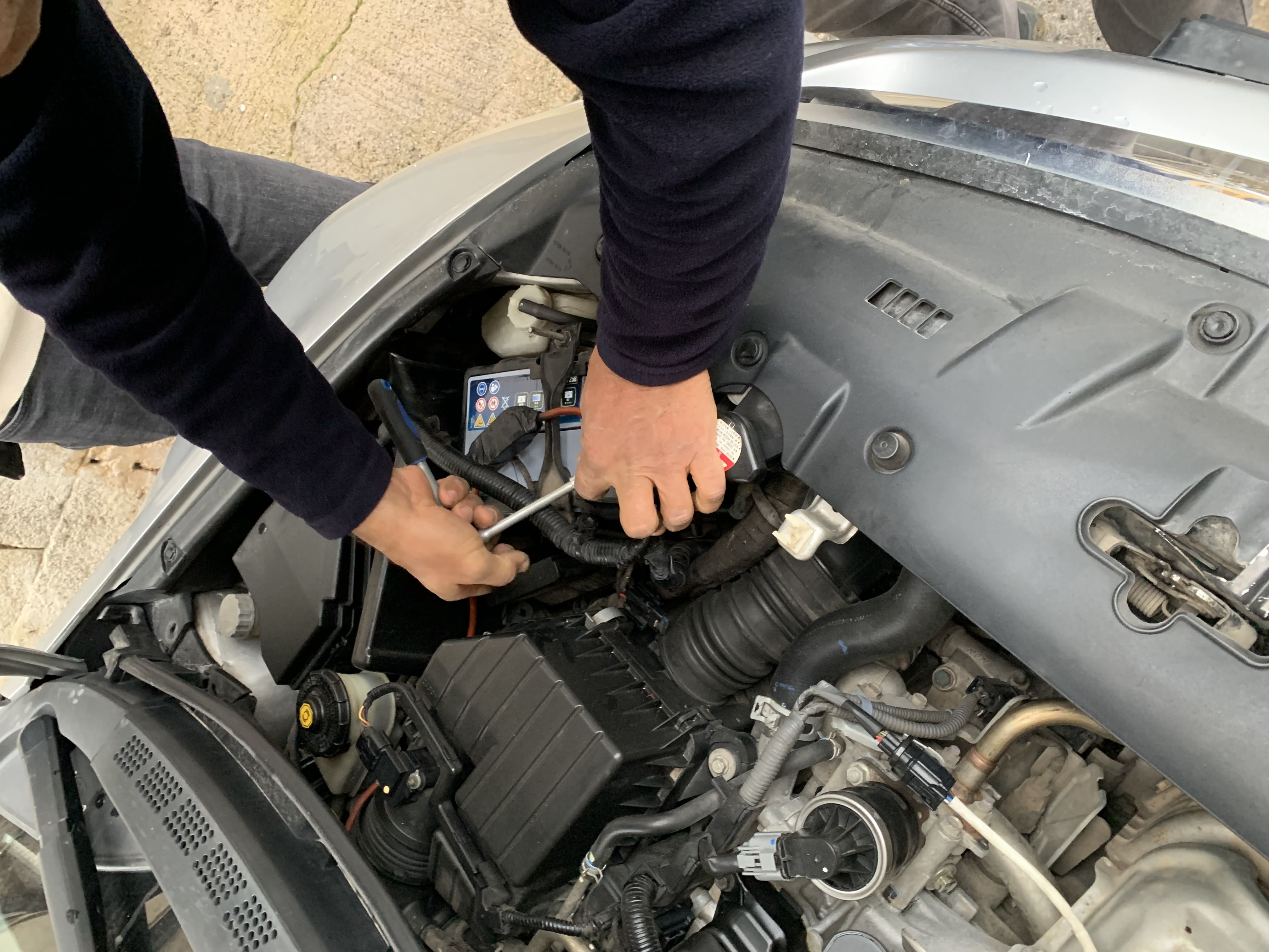 Yerinde Akü Değişimi